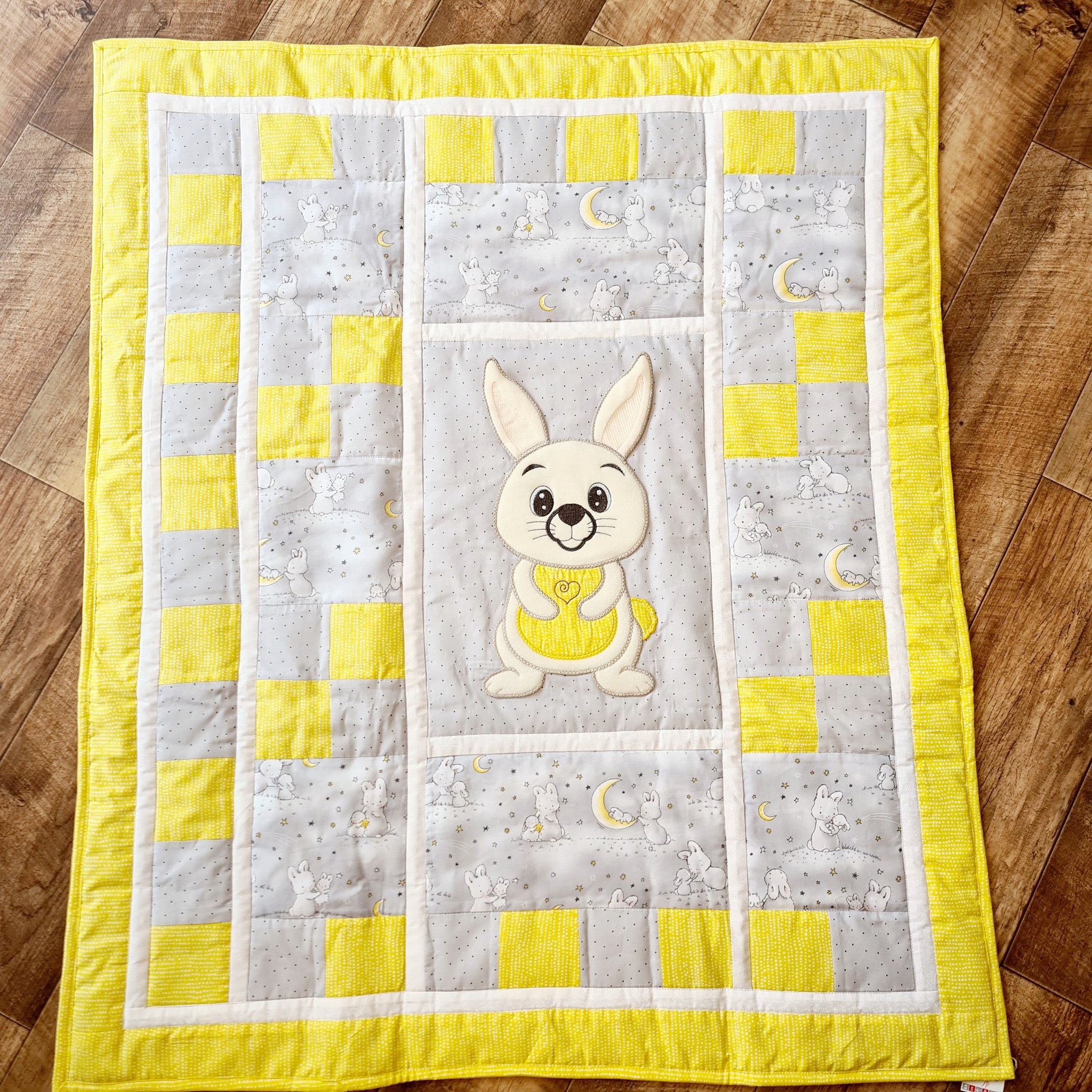 Bild von Babydecke Hase